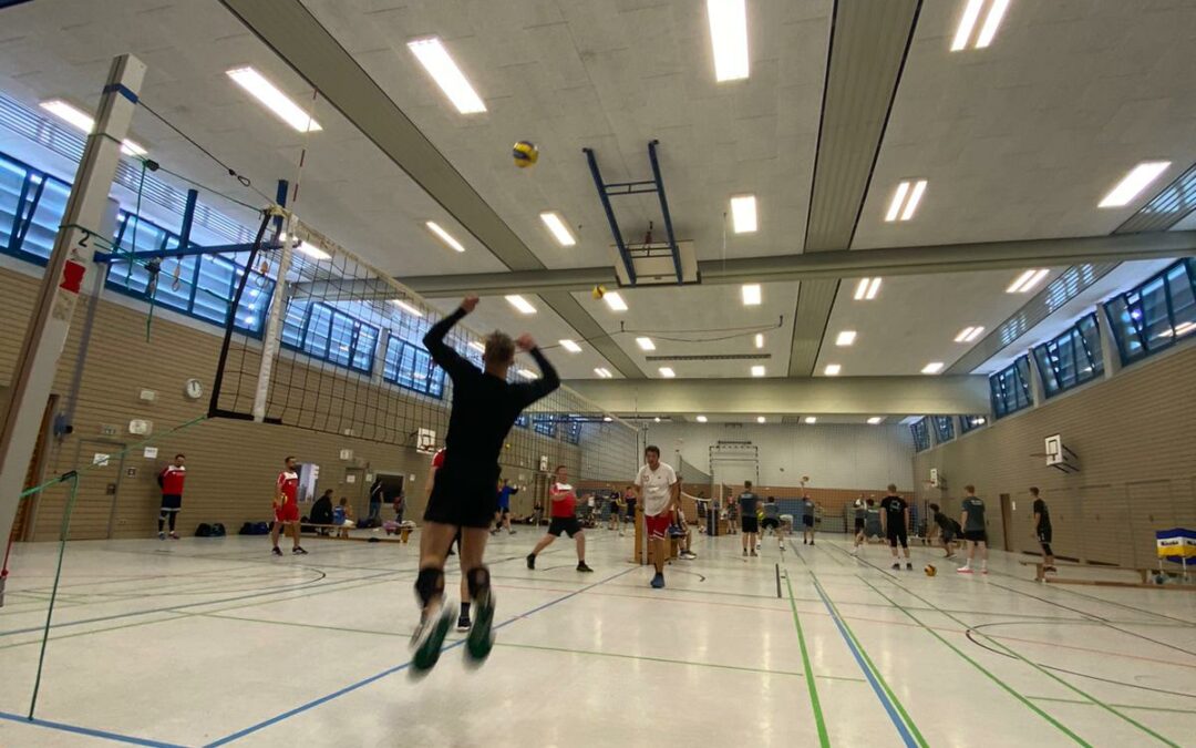 Volleyball Herren stellen sich neu auf – Vorbereitungsturnier in eigener Halle